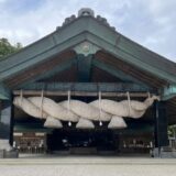 出雲大社 神楽殿の大しめ縄