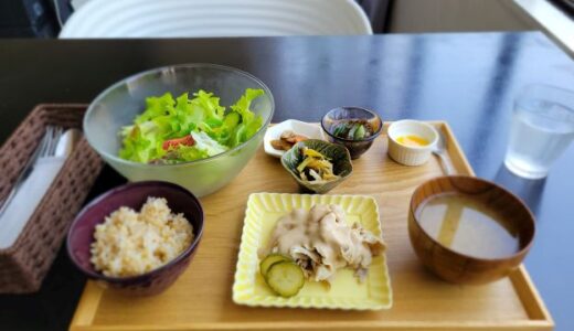 堀江cafe Modeでカラダにやさしいランチ｜有機無農薬玄米バランス定食ともち豚の冷しゃぶ